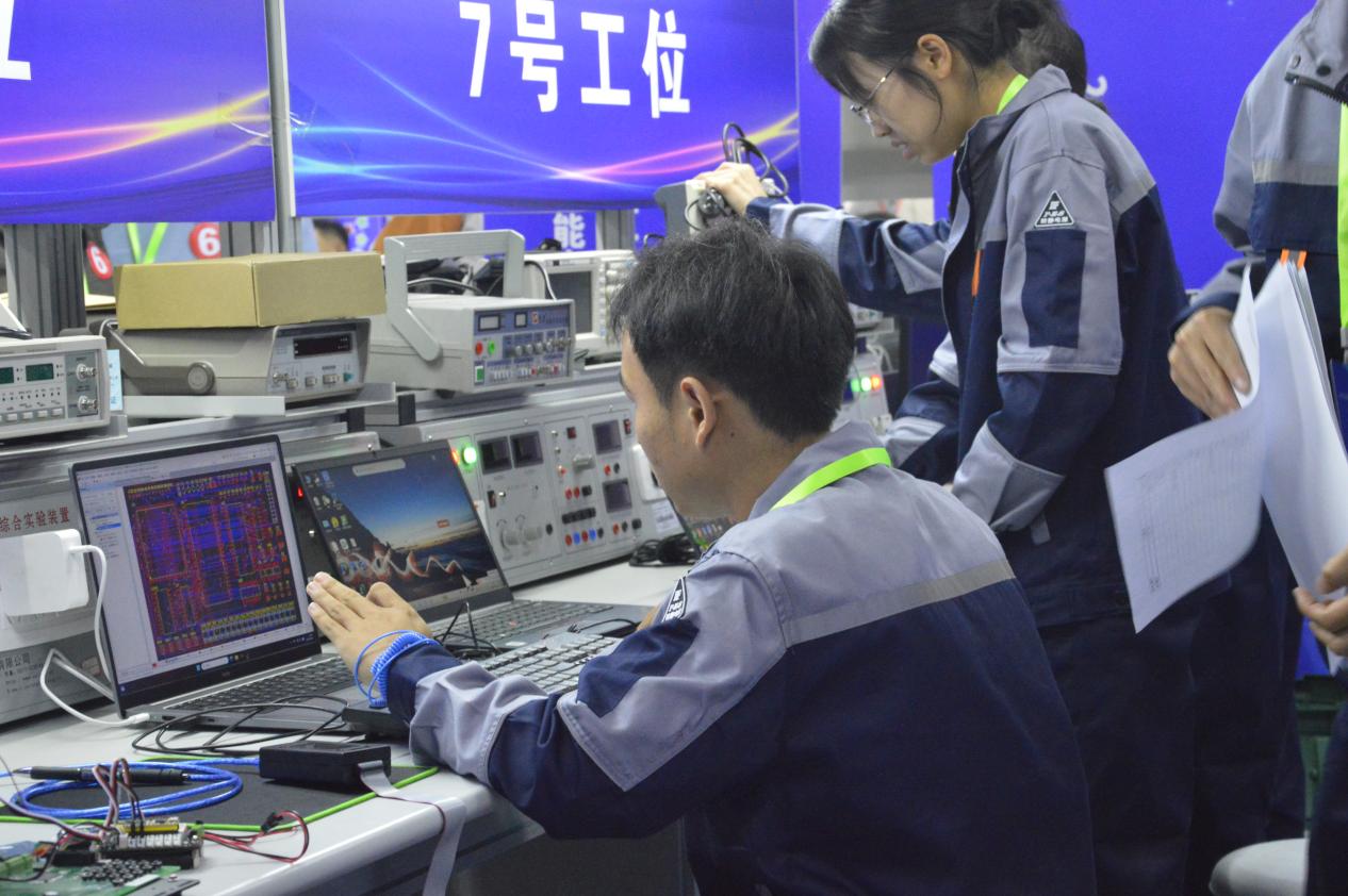 我校成功舉辦2023年云南省職業院校技能大賽“智能電子產品設計與開發”賽項，引領職業教育創新與實踐新篇章